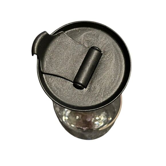 Tito's Handmade Vodka Mixing Carafe Austin Texas Bar Screw Top Lid Brunch Lunch - Picture 2 of 4